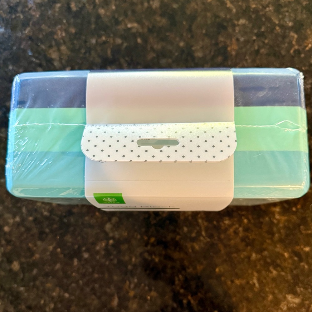 Brand New in Package Gaiam foam yoga block - Picture 6 of 7